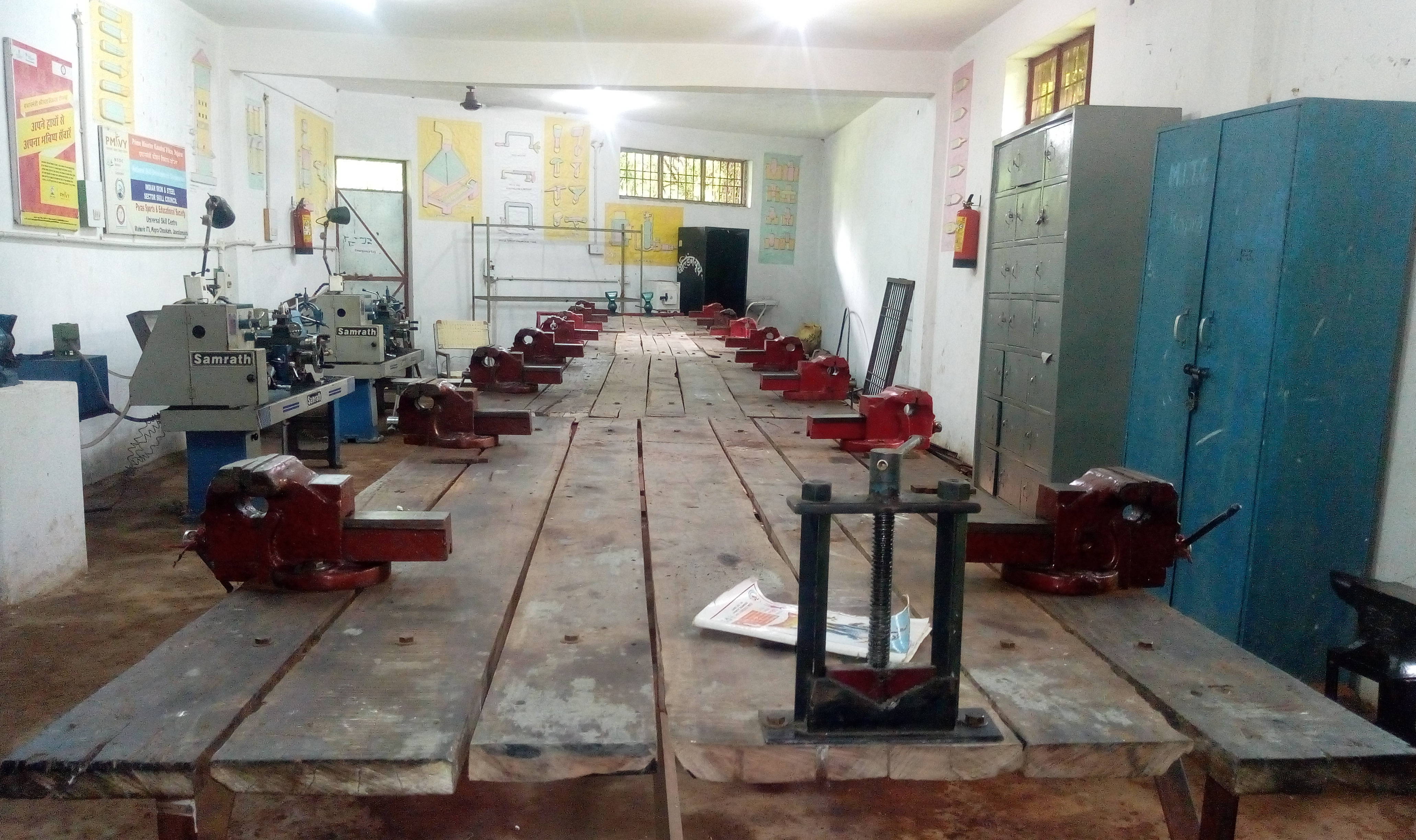 Mahavir Private ITI Kopra Workshop Fitter